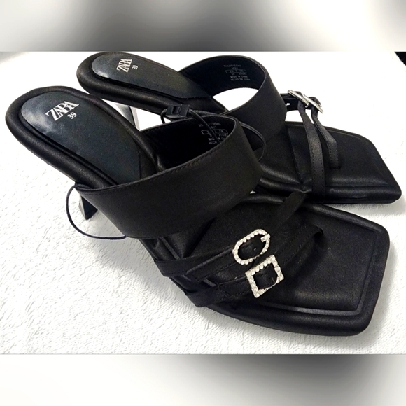 Zara Women's New, Heeled Black Mule Sandals With Rhinestone Buckles. Size US 8 - Picture 2 of 11